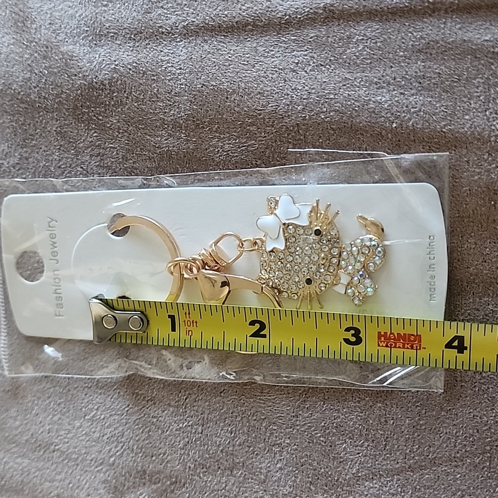 NEW Hello Kitty Rhinestone Keychain - Picture 4 of 5